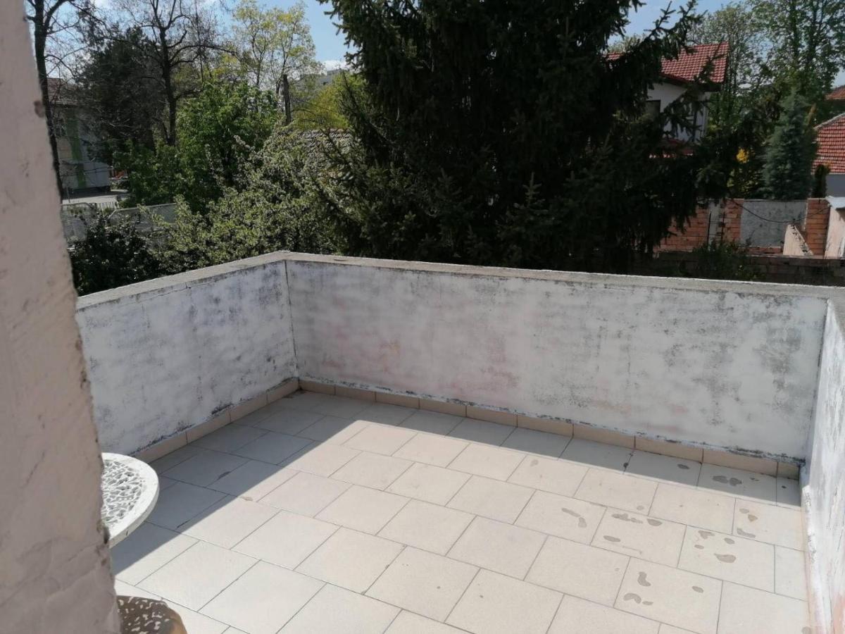 White House Silistra Hotel Exterior photo